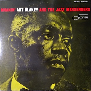 Art Blakey and The Jazz MessengersuMOANIN'v
